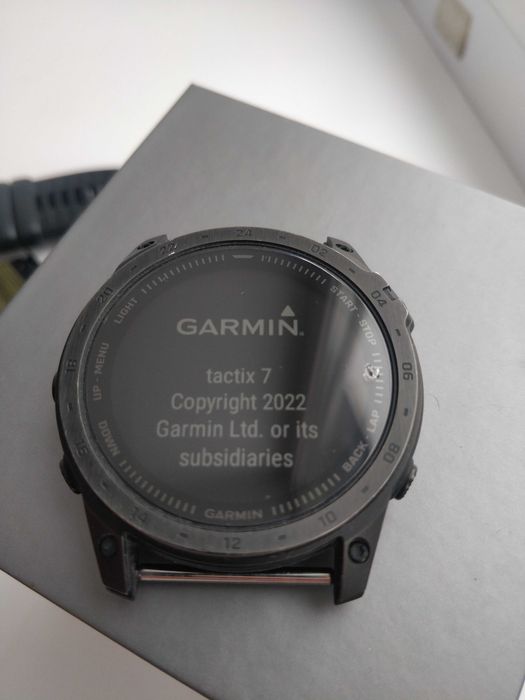 Часы Garmin Tactix 7
