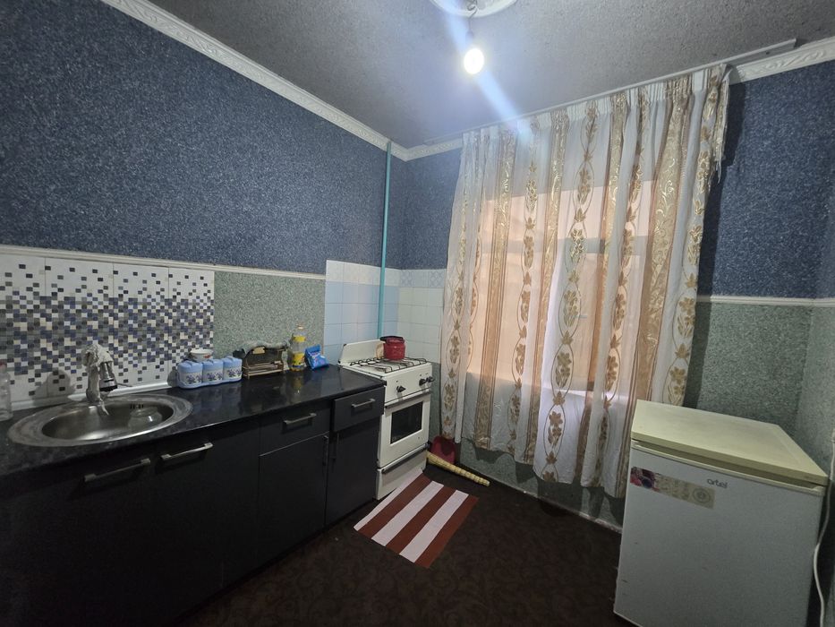 Zudlik bilan frunze massifda 1 xonali kvartira ijaraga beriladi