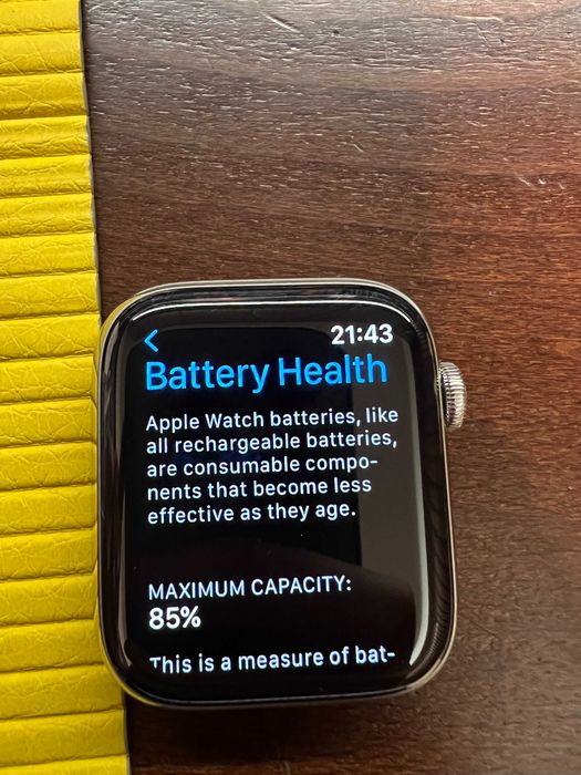 Apple Iwatch series 6 44mm steel case