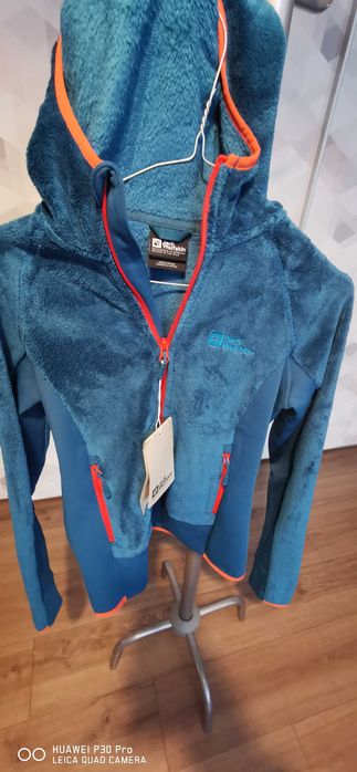 Vând jachetă femei Salewa, Arc'teryx, Jack Wolfskin