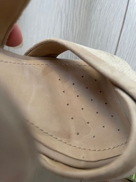 Sandale Geox nude