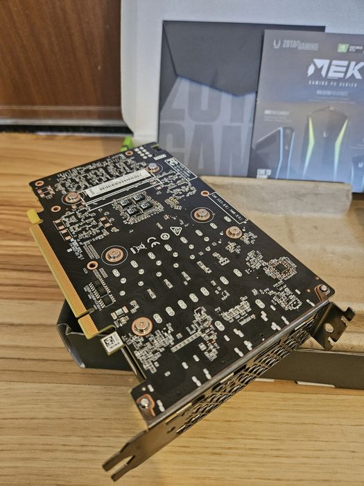 Gtx 1660 super Zotac cu FOLIE pe ea