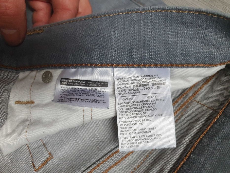 Blugi LEVI'S 511 Slim - Marime W34 L34 (Talie 89 cm)