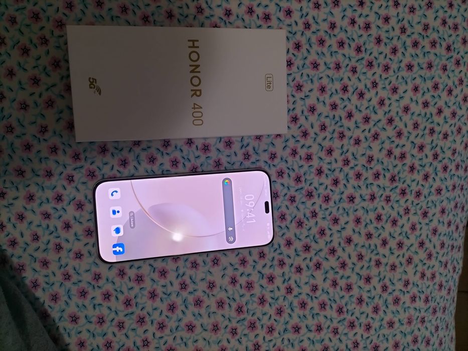 Vând Honor 400 că nou