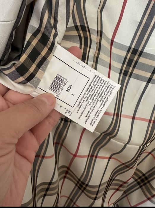 Продам кожанную белую куртку