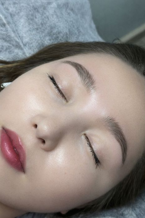 Коррекция/Окрашивание/Ламинирование бровей