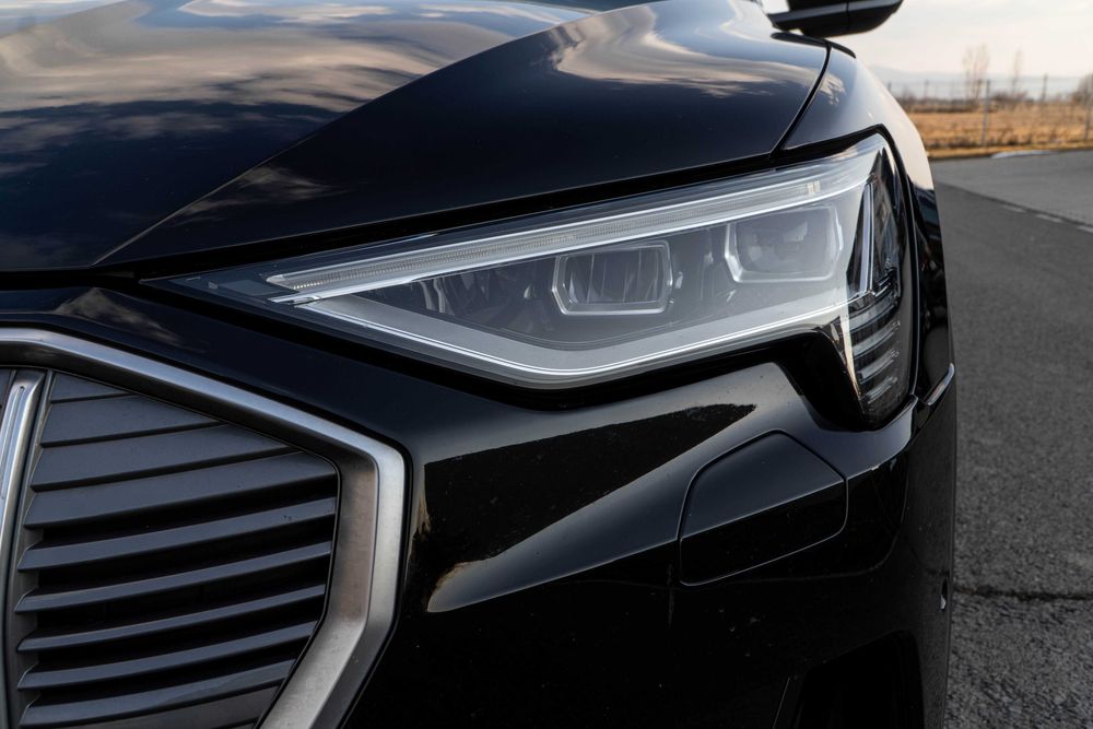 Audi e-tron 50 quattro