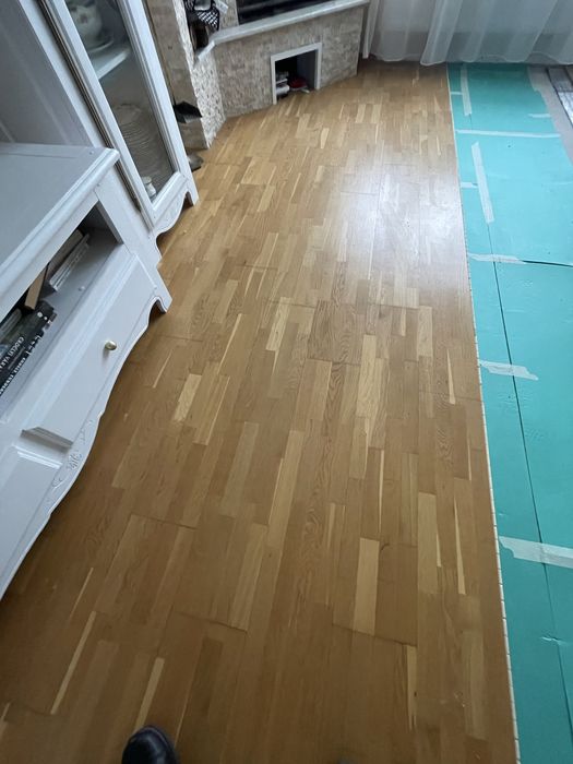 Vand parchet lemn masiv stratificat