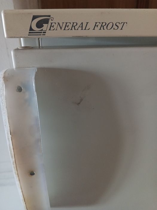 Холодильник б/у с новым мотор компрессором