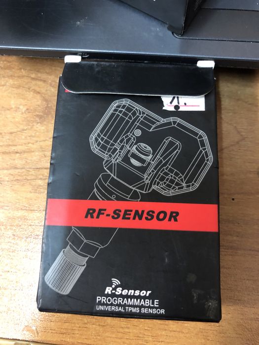 Датчики давления в шинах универсальные