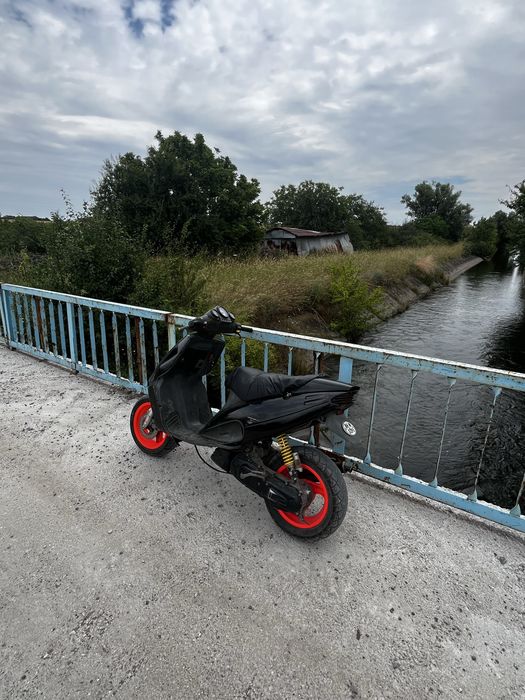 Продавам Malaguti F12 50c