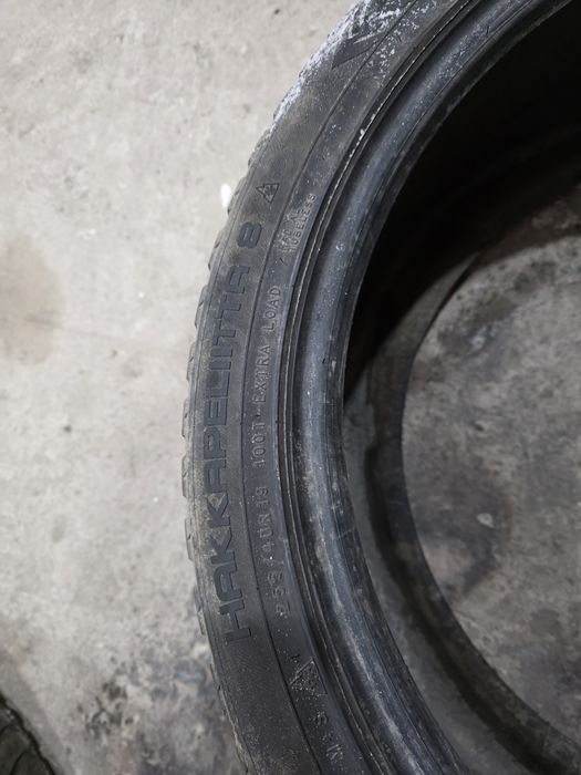 Нокиан 255 40 r19