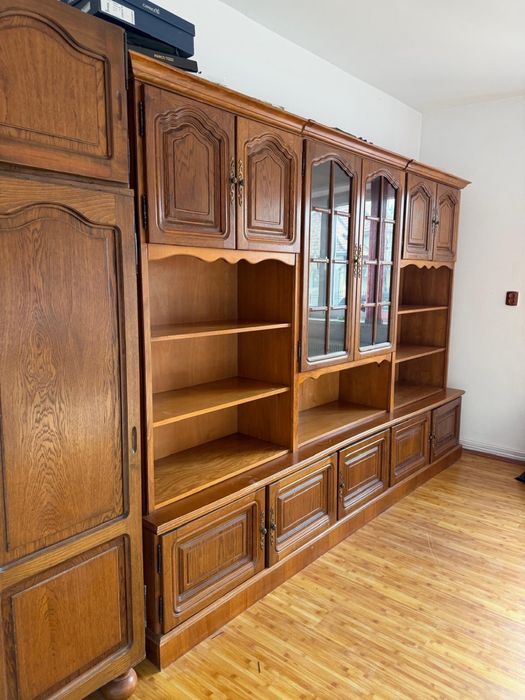 Mobila din lemn masiv, dulap haine + biblioteca cu vitrina
