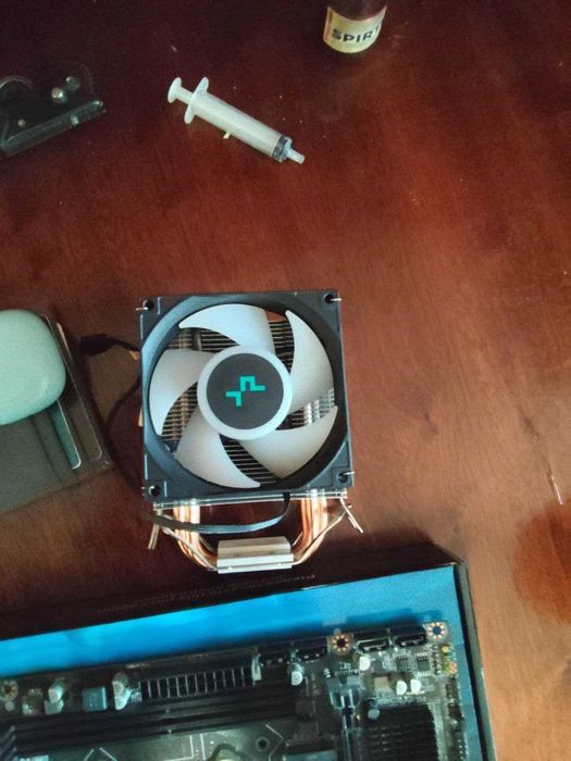 Продам Материнскую плату h510 комплект