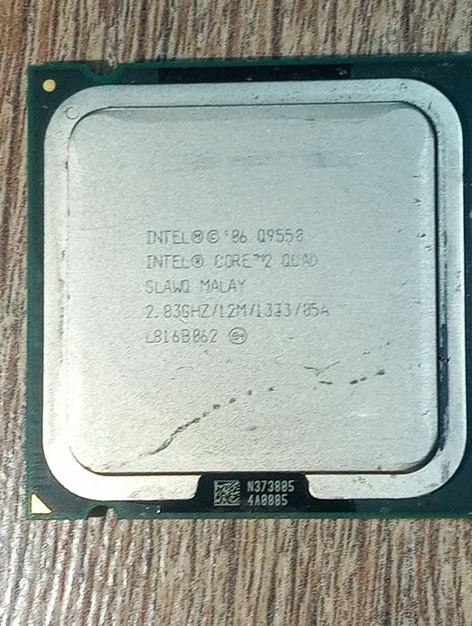 Procesor intel quad core 2.83GHZ