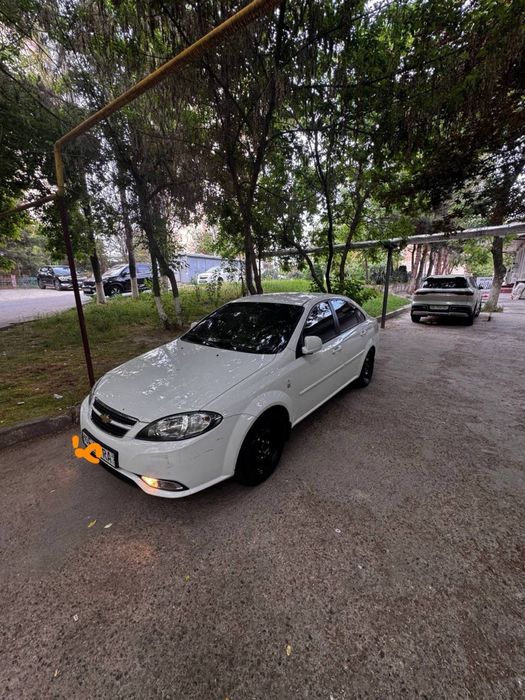 Chevrolet Lacetti / Gentra 2022