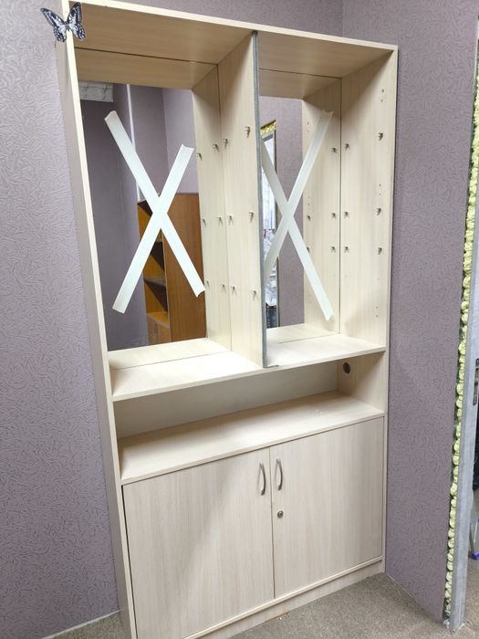 Срочно продам офисную мебель