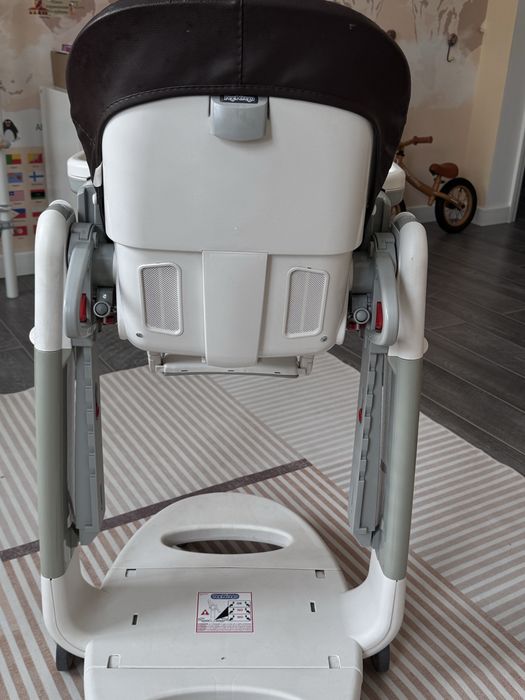 Продам стульчик для кормления peg perego tatamia