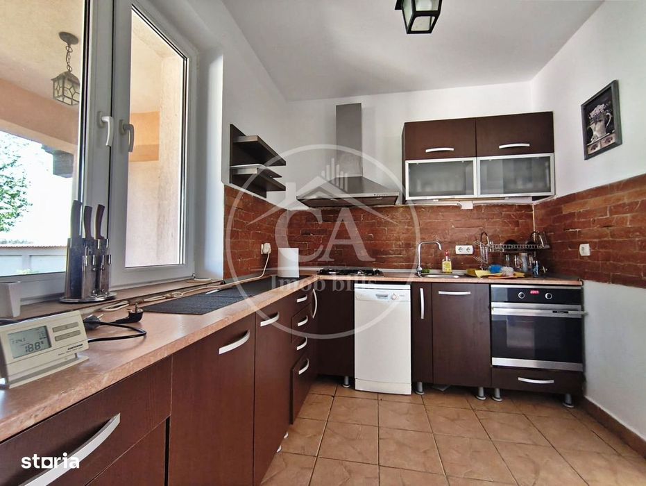 Casa de inchiriat cu 4 camere si piscina in Santandrei, Bihor