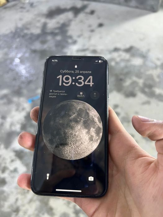 Продам iPhone Xs 64gb