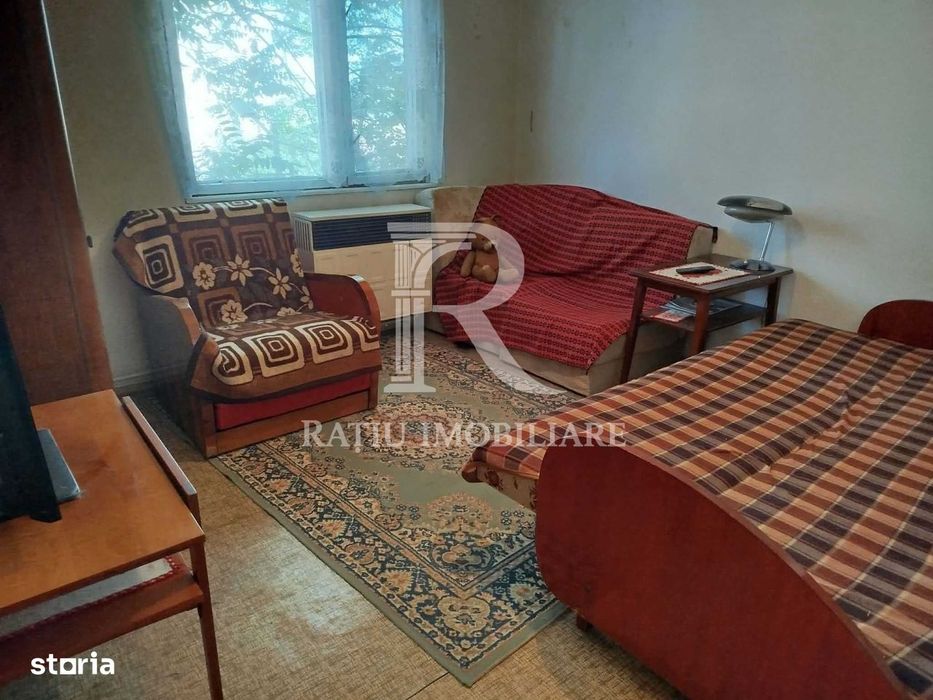 Apartament cu 3 camere | Zona garii | Salonta