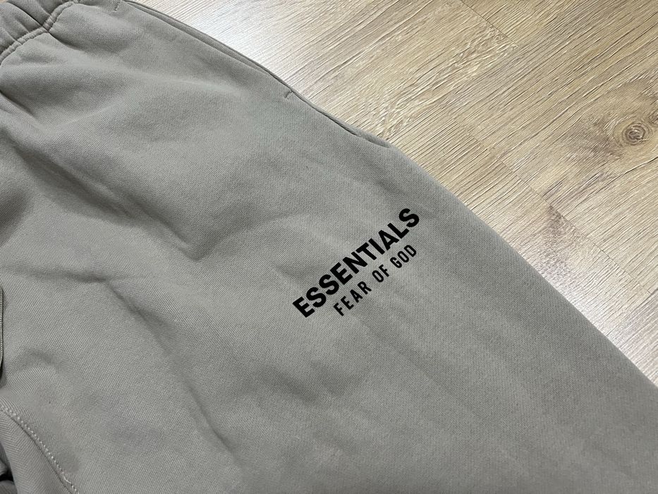 Pantaloni Fear Of God Essentials Sand