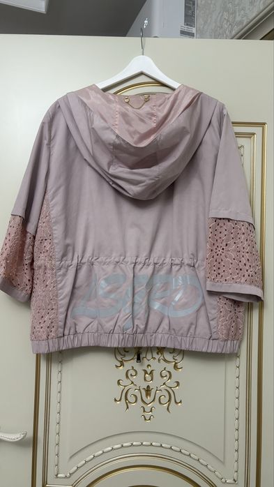 Демисезонная куртка Lasagrada