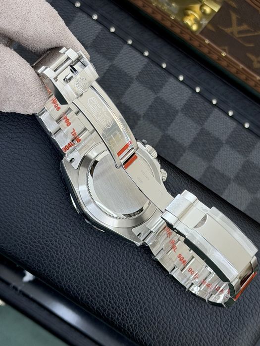 Rolex Cosmograph Daytona - ETA
