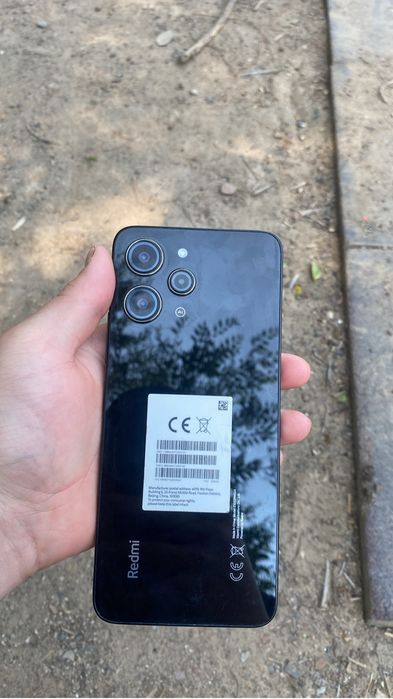 Продам телефон Redmi 12