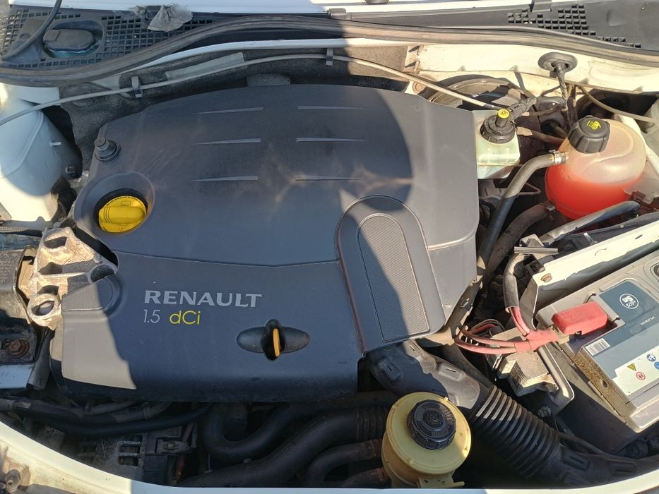 Dezmembrez Logan berlina an 2008