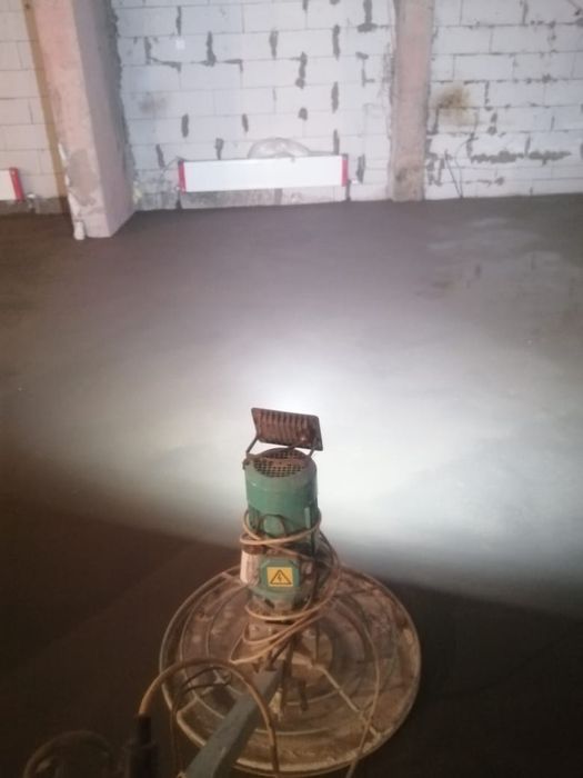 Стяжка полусухая стяжка