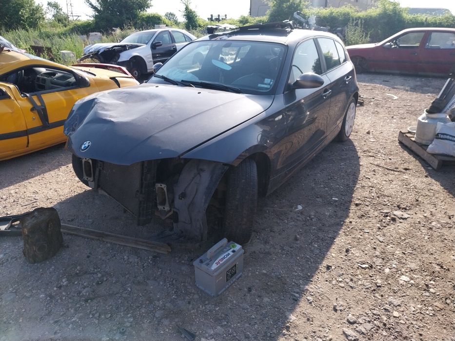 БМВ 118 на части