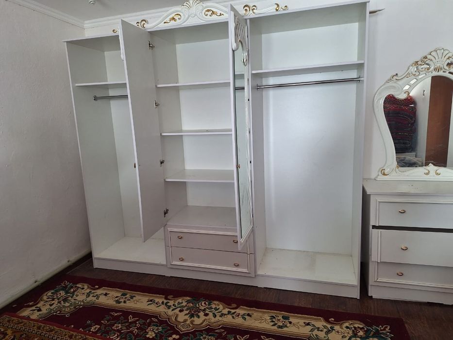 Сандық пен Спалный гарнитор