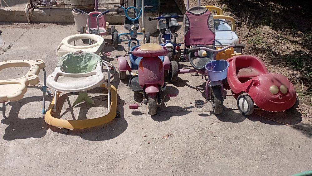 Детские игрушки пластмассовые