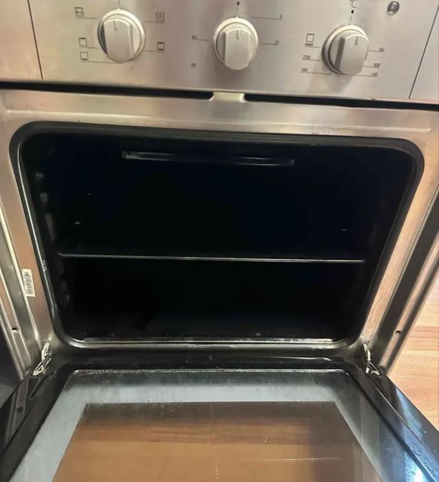 Духовой шкаф Hotpoint-Ariston