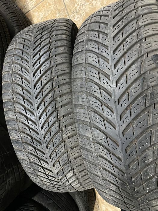 Шины Germany  235/65/17,  2шт