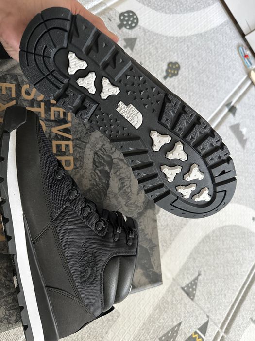 Оригинални зимни обувки The North Face размер 42