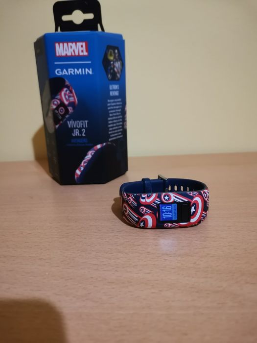 Фитнес гривна - vivofit Garmin