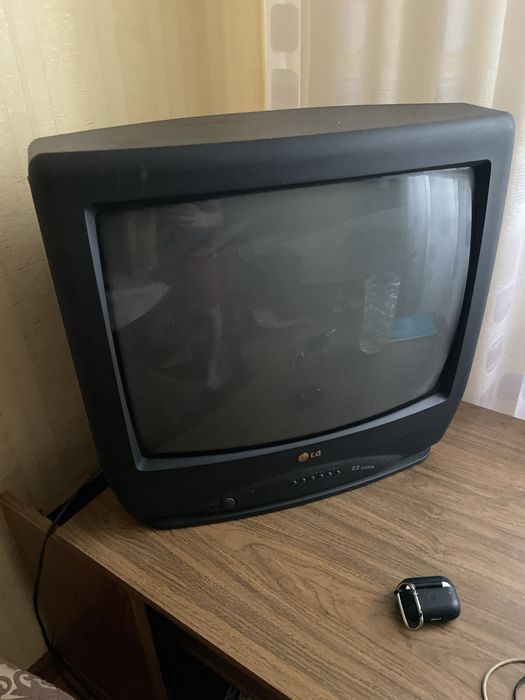 Телевизор LG доставка