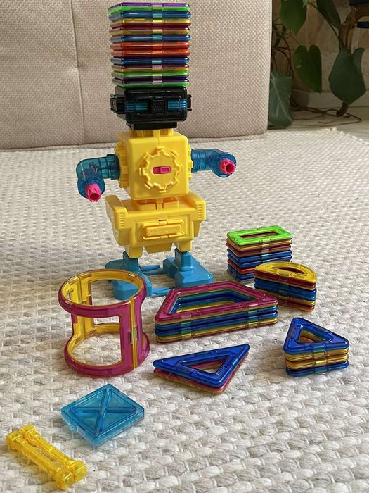 Магнитен конструктор Magformers Робот 45 части