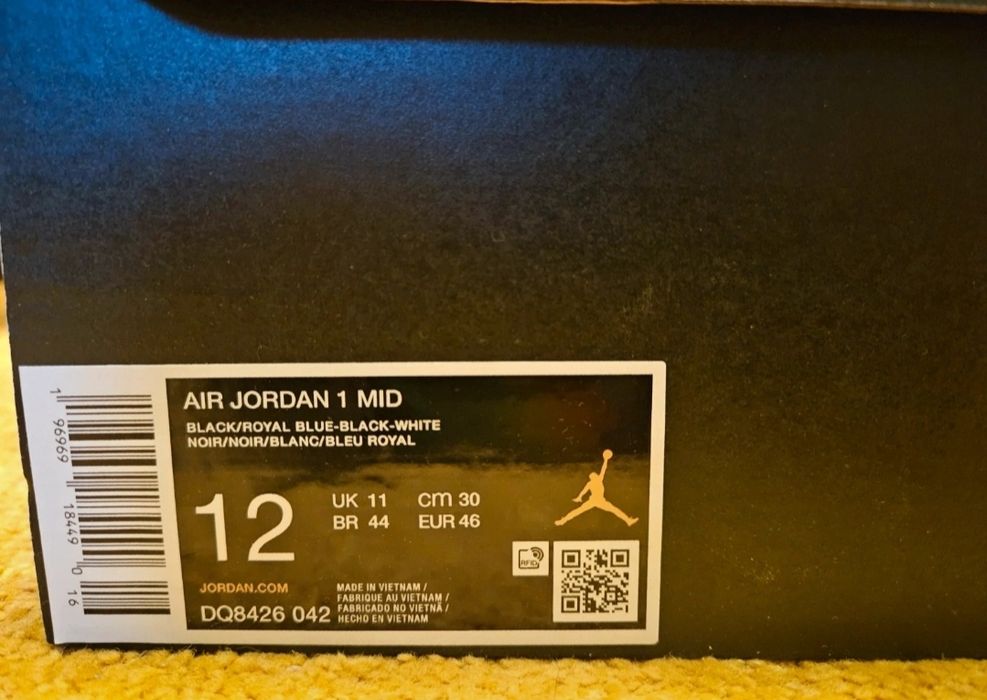 Jordan 1 mid Royal Blue