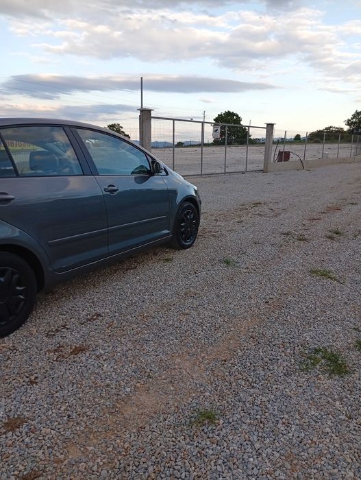 Парцел под наем.6000.квадрата.