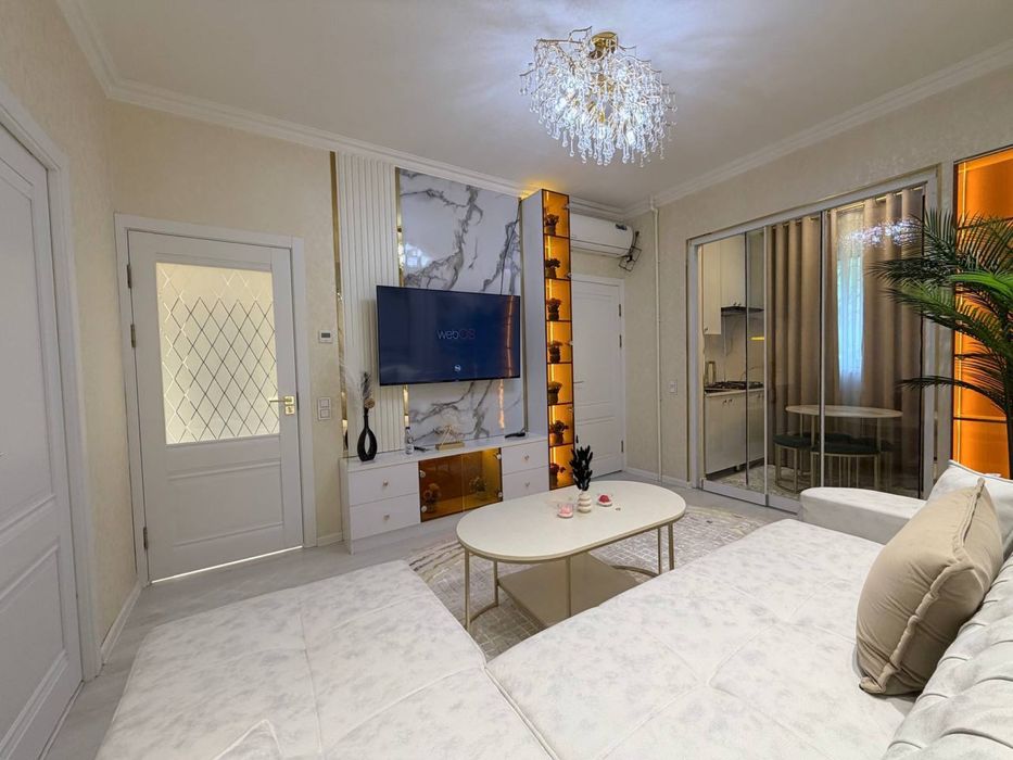 Чиланзар 8 квартал 2в3/1/4 Зеркалка Евро