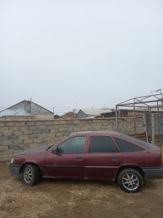 Опел вектра.       .