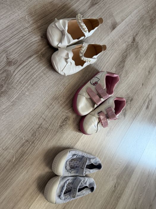 Lot incaltaminte fete nr 30