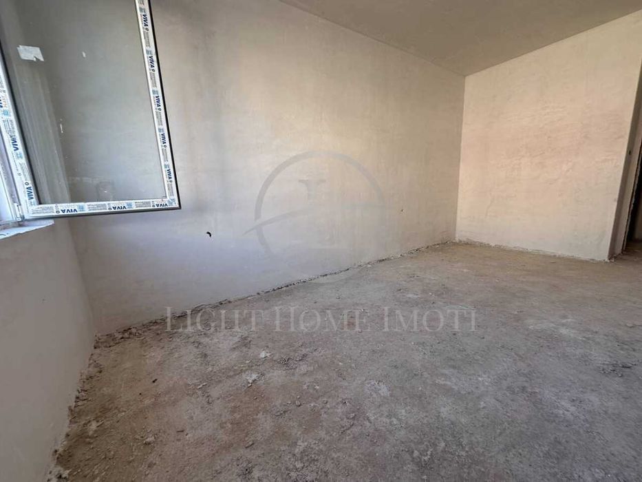 Продава се Двустаен апартамент в Пловдив, Център - 60 кв.м за 706 €/кв.м - Снимка #3