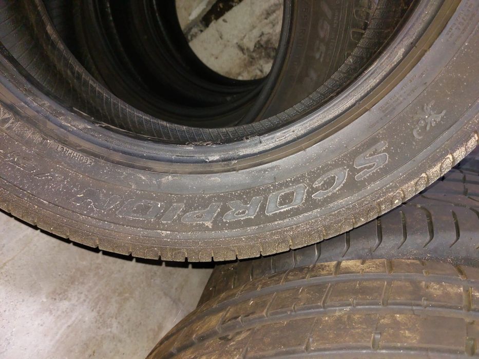 Anvelope 235 55 18 Pirelli Scorpion verde