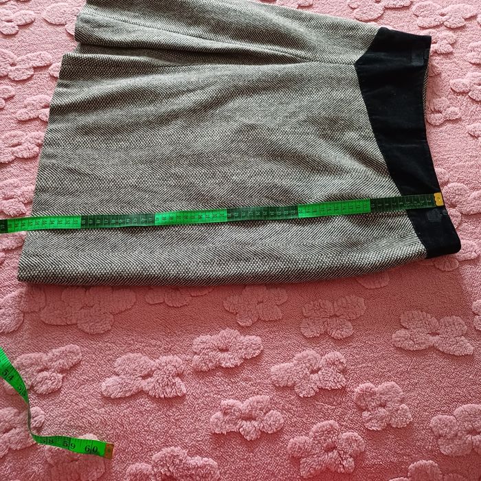 Costum dama, din stofă cu lână