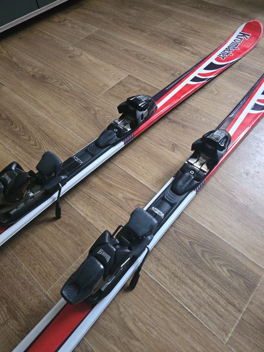 Vând  clapari +schiuri