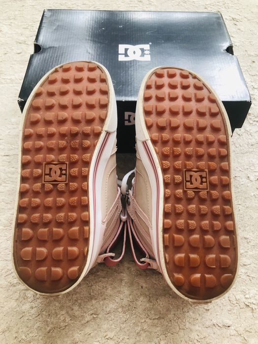Sneakers înalți DC Shoes roz  mărimea 35,5